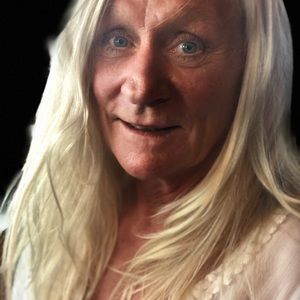 Meet your Posher, Theresa